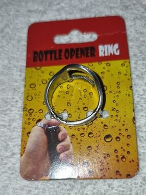 GetAGadget Silver Bottle Opener Ring